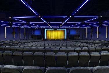 NCL, Norwegian Escape, Escape Theater, ©Rick Diaz.jpeg